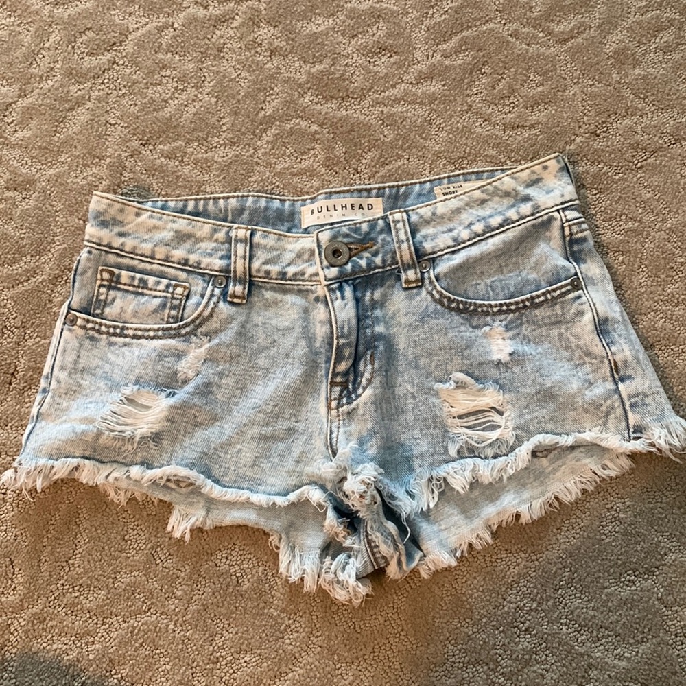 PACSUN- Low Rise Denim Shorts